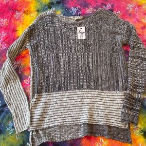 Roxy Sweater BNWT Size Medium
